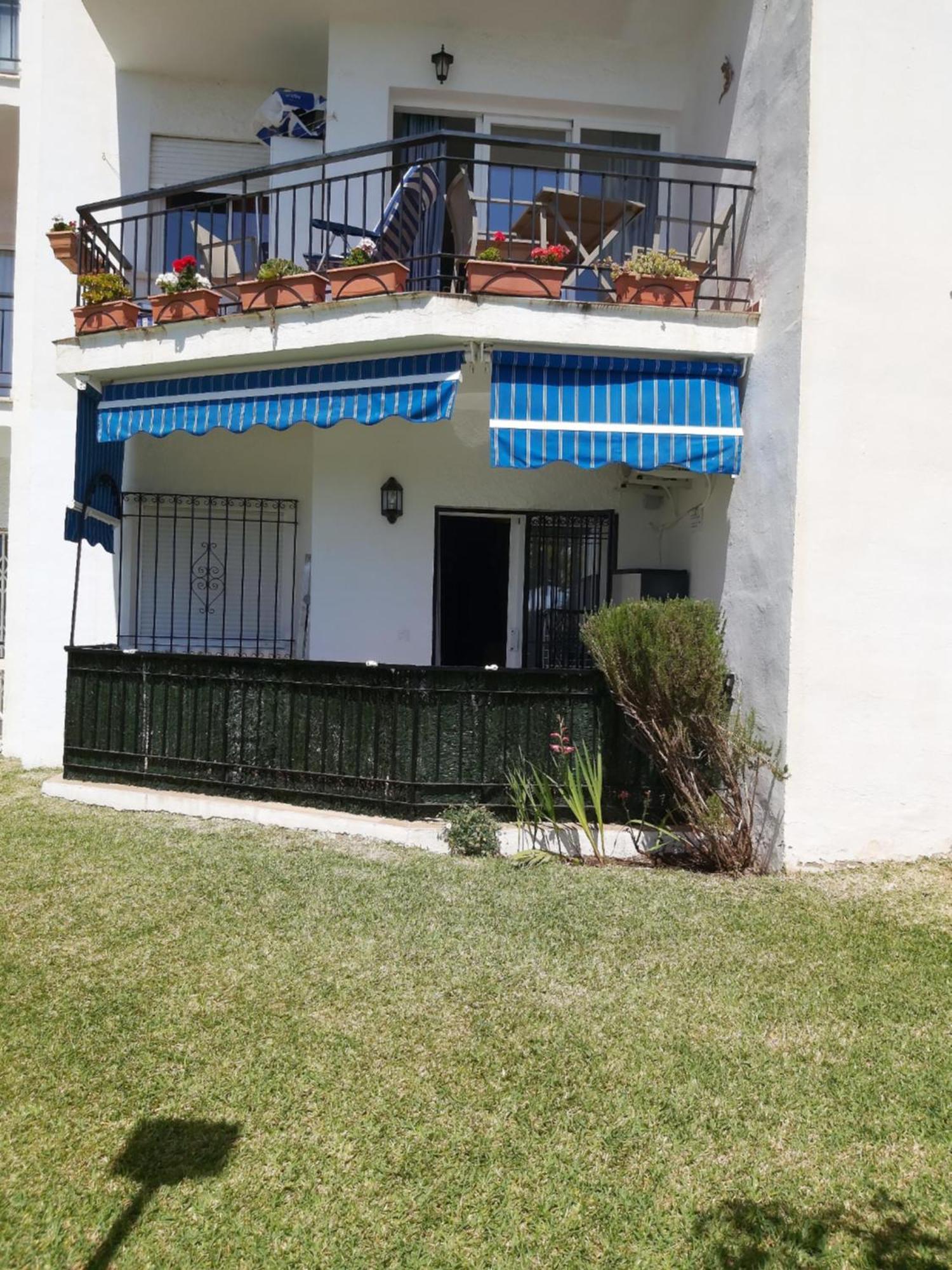 Apartamento La Casa Del Abuelo Nerja Exterior photo